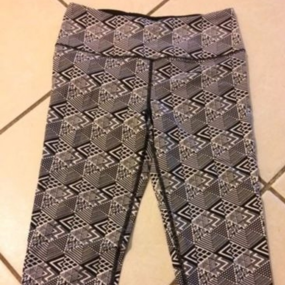 VSX Geo KNOCKOUT CROP S Victoria's Secret Sport